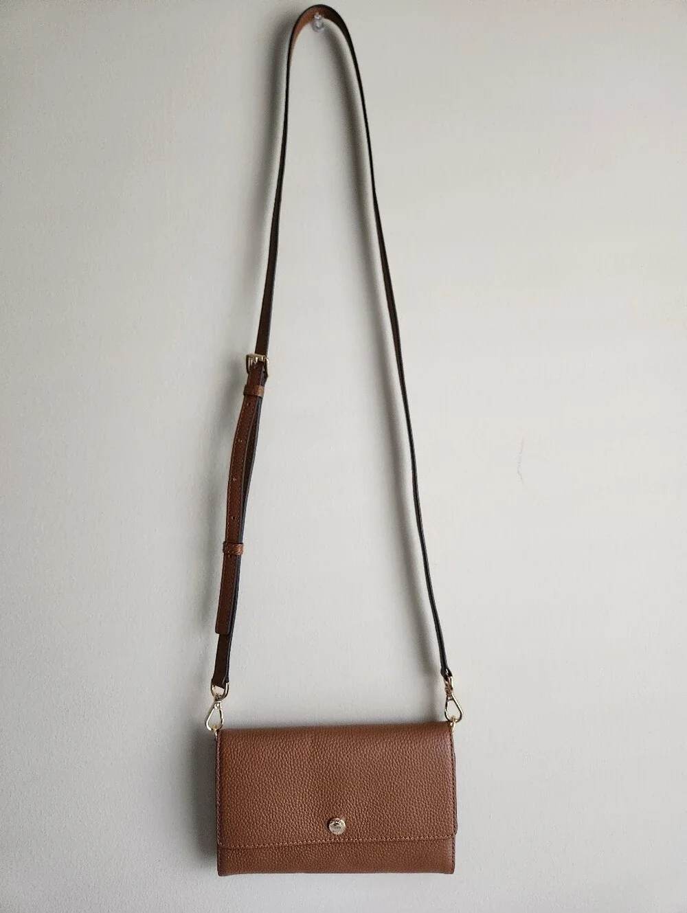 Michael Kors Mercer  Snap Button Pebble Leather  Crossbody Wallet